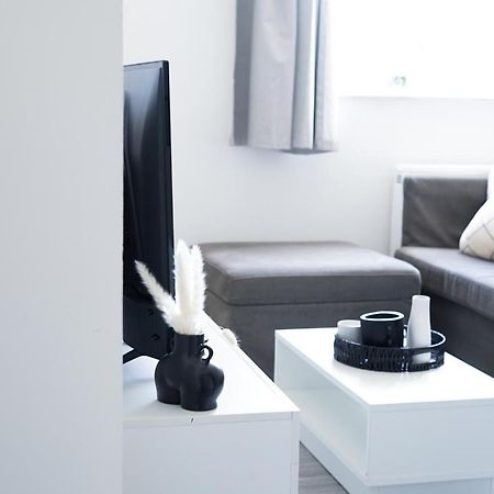 Brighton City Centre 2Br Apartment - Perfect For Contractors, Families & Groups - Free Parking & Walk To Beach 외부 사진