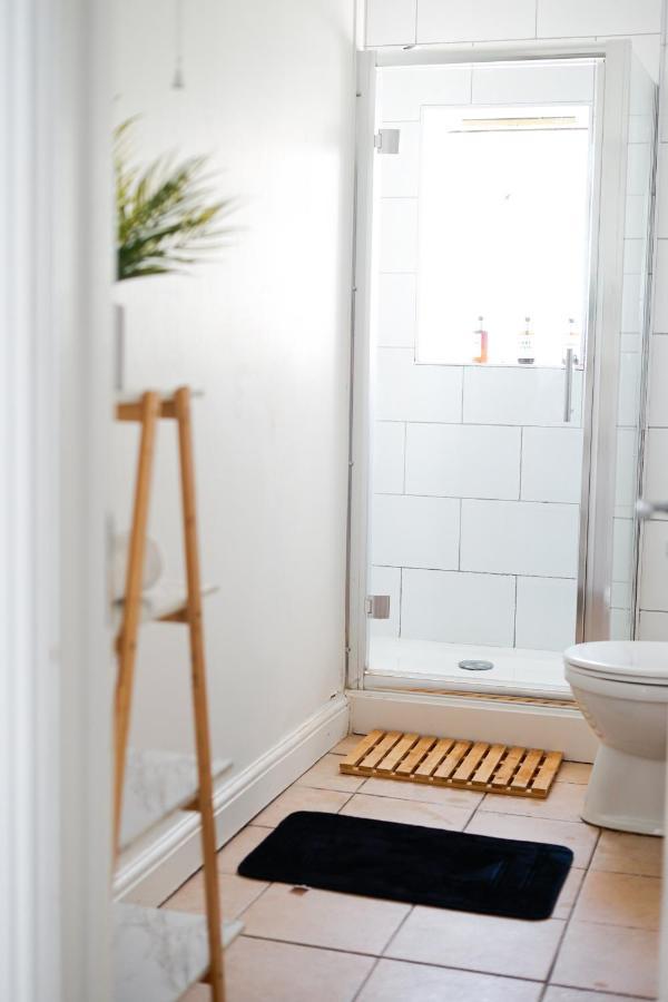Brighton City Centre 2Br Apartment - Perfect For Contractors, Families & Groups - Free Parking & Walk To Beach 외부 사진